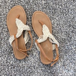 Woven sandals, size small(6-7)